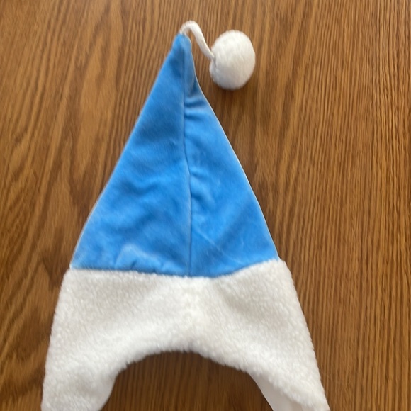 Babies snowman hat. Blue and white. - Picture 2 of 3